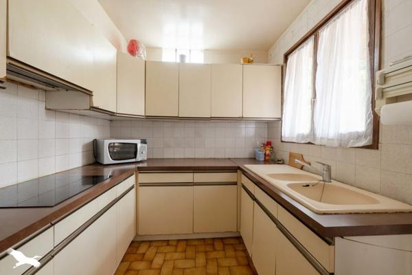 Maison 322 995 € Achères 4 p 75 m² DPE F