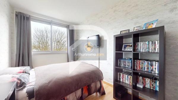 Vente                                                      Appartement
                        
                     3 pièces                      52 m2                     à Marly-le-Roi