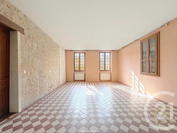 Maison à vendre  9 pièces - 184,47 m 2   VILLEMER  - 77