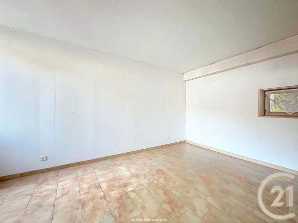 Maison à vendre  9 pièces - 184,47 m 2   VILLEMER  - 77