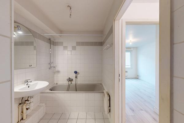 À vendre : Appartement 1 pièce à BISCHHEIM - Référence S-807