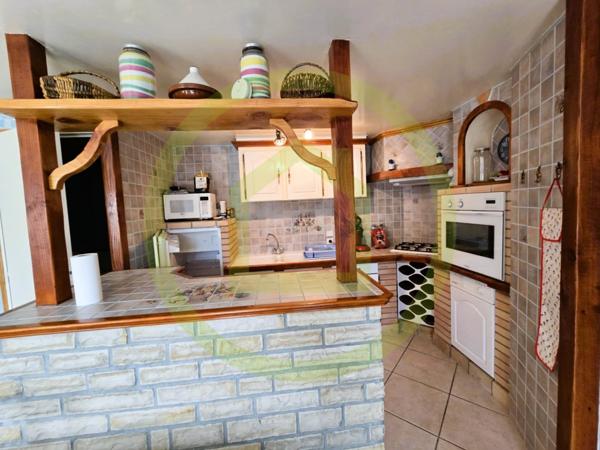 Maison à BREUILLET (17920)