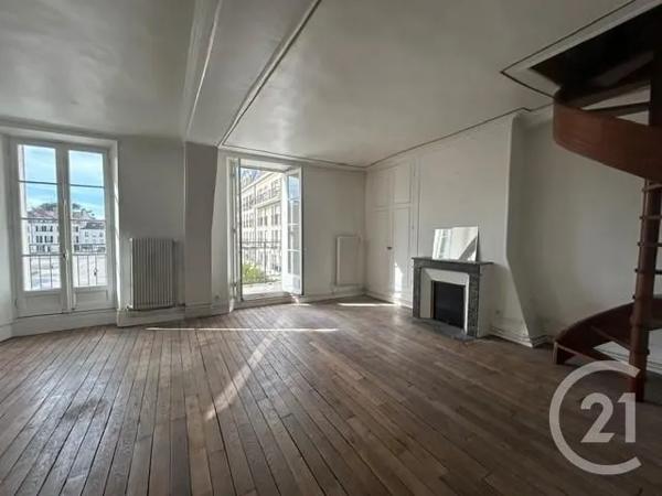 Appartement 4 Pièces à vendre  4 pièces - 82 m 2   FONTAINEBLEAU  - 77