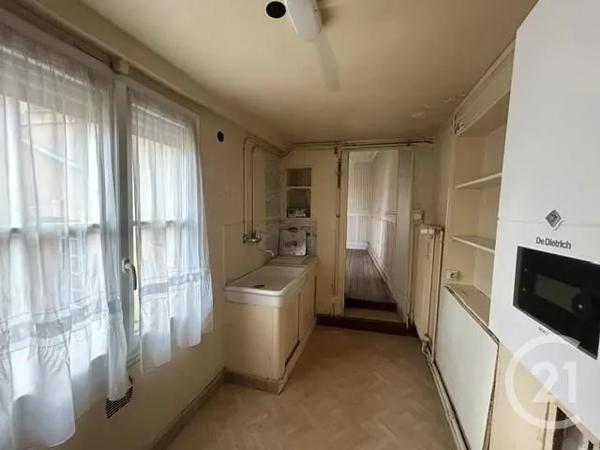 Appartement 4 Pièces à vendre  4 pièces - 82 m 2   FONTAINEBLEAU  - 77