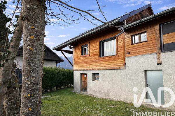 Maison à vendre 5 pièces 140 m² Sainte-Hélène-sur-Isère