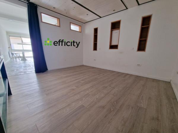 Appartement
         2 pièces
        - 73 m² Exclusivité 235 000 € *