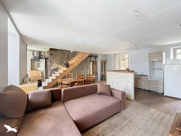 Immeuble 161 250 € Sainte-Sévère-sur-Indre 377 m² DPE E
