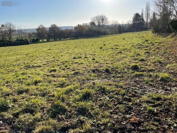 Terrain à Batir à vendre à Saint-Georges-Buttavent en Mayenne (53100), ref : 046/661
