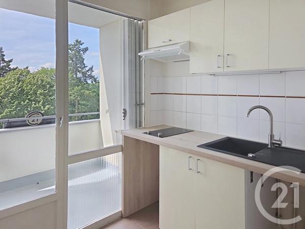 Appartement F1 à vendre  1 pièce - 30 m 2   OLIVET  - 45