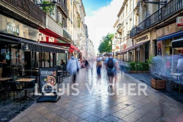 Local commercial de 230 m² à louer à Bordeaux
