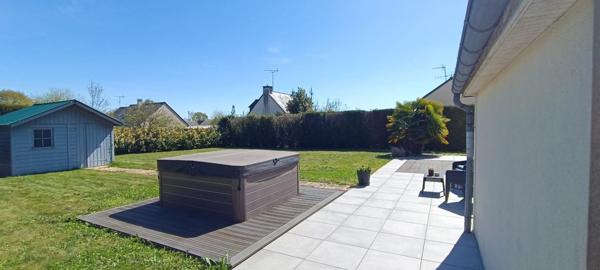 Maison familiale de type 6 (5 chambres) avec jardin clos