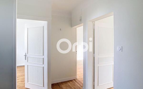 Maison à louer    6 pièces •  Périgueux