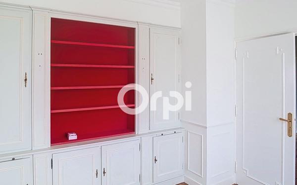 Maison à louer    6 pièces •  Périgueux