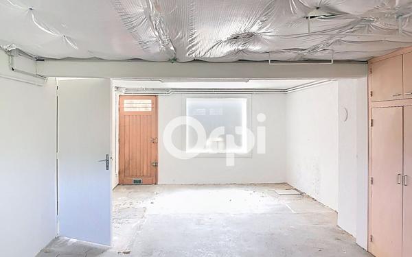 Maison à louer    6 pièces •  Périgueux