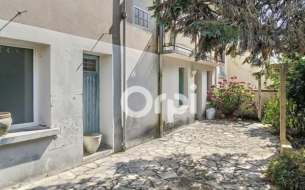 Maison à louer    6 pièces •  Périgueux