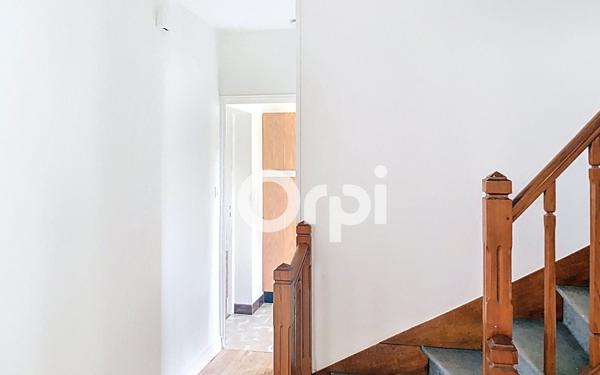 Maison à louer    6 pièces •  Périgueux