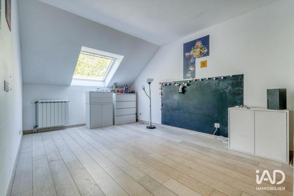 Maison à vendre 5 pièces 121 m² Serris