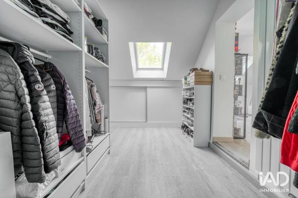 Maison à vendre 5 pièces 121 m² Serris