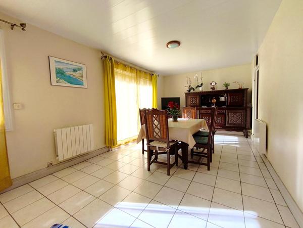 Maison familiale de 120 m2 environ située au calme et sans vis à vis