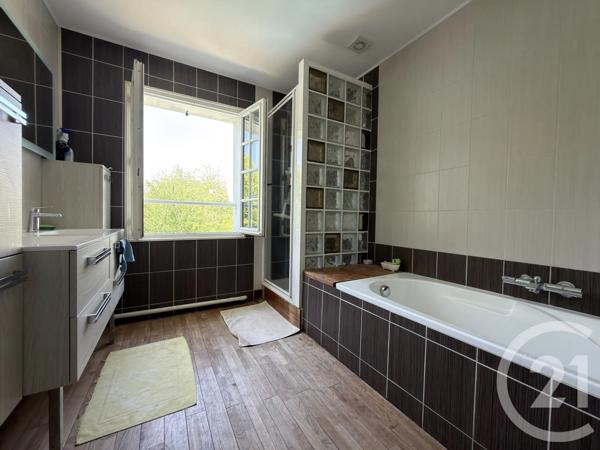Maison à vendre  7 pièces - 162,26 m 2   LE POINCONNET  - 36
