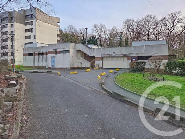 Parking à vendre  12,50 m 2   CHAMPS SUR MARNE  - 77
