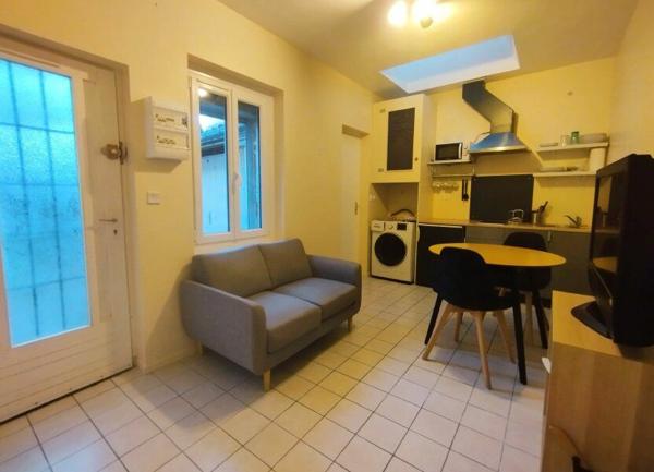 Appartement à louer    2 pièces • 24 m2 Compiègne