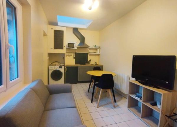 Appartement à louer    2 pièces • 24 m2 Compiègne