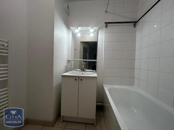 Appartement à louer 2 pièces 47.97m²