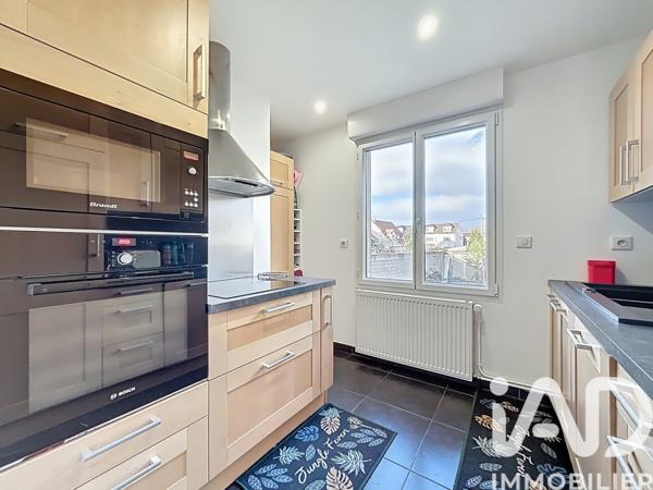 Maison à vendre 6 pièces 120,16 m² Pontault-Combault