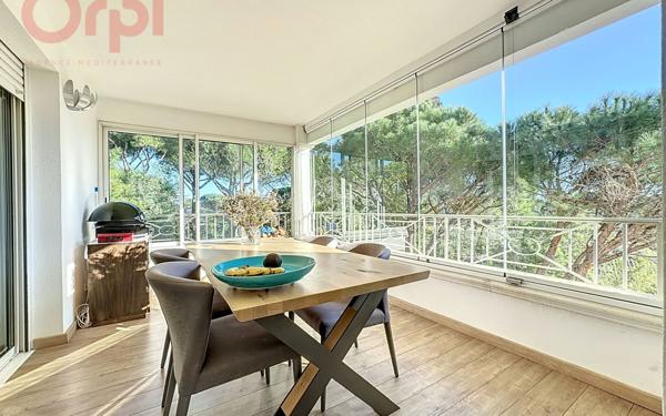 Appartement à vendre    2 pièces • 49,20 m2 Saint-Raphaël