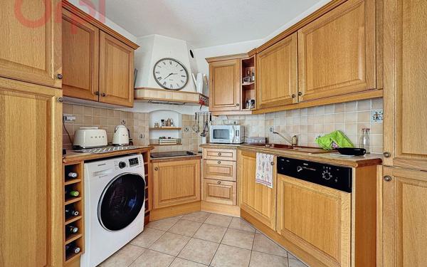 Appartement à vendre    2 pièces • 49,20 m2 Saint-Raphaël