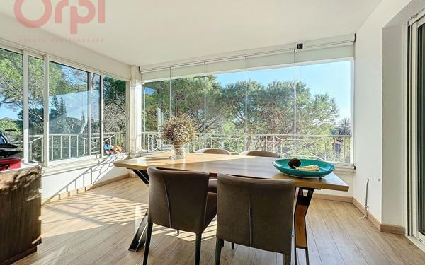 Appartement à vendre    2 pièces • 49,20 m2 Saint-Raphaël