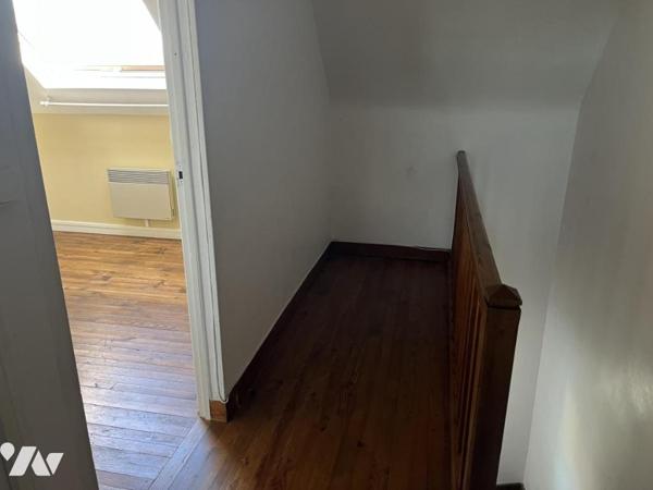 Maison à usage d'habitation 