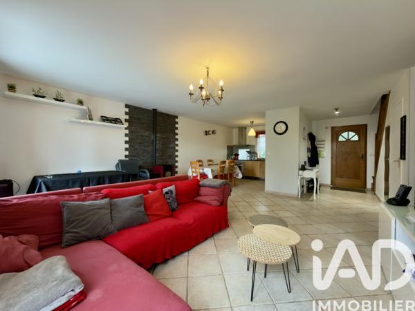 Maison à vendre 6 pièces 122 m² Saint-Valérien