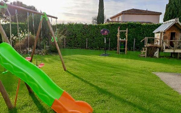 Maison à vendre    5 pièces •  La Force