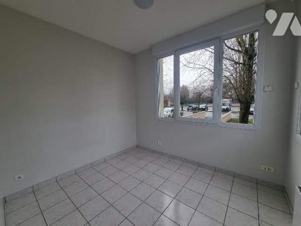 AMIENS - T3 - 2 PARKING