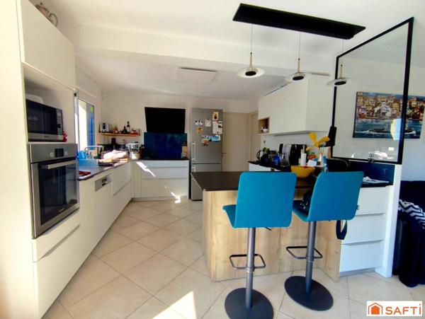 Charmante maison lumineuse vue mer et plage à pied