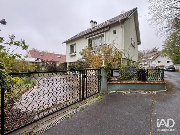 Maison à vendre 4 pièces 122 m² Sainte-Geneviève-des-Bois