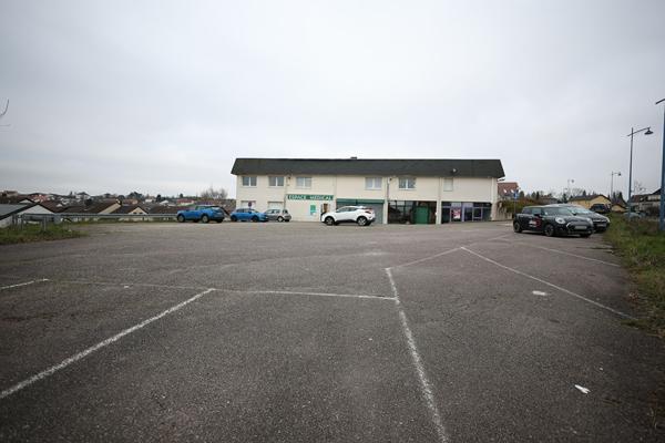 Local commercial 125 m2