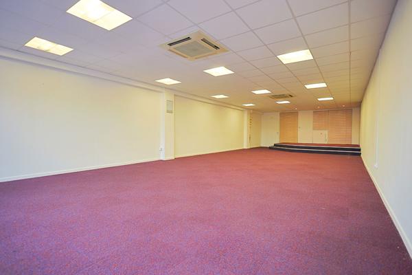 Local commercial 125 m2