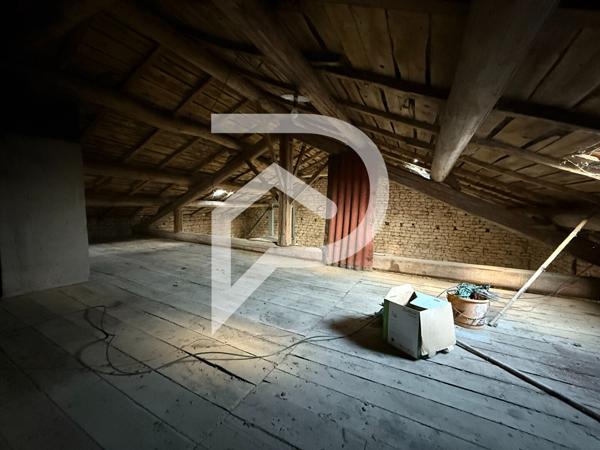 Maison 6 pièces 305 m2