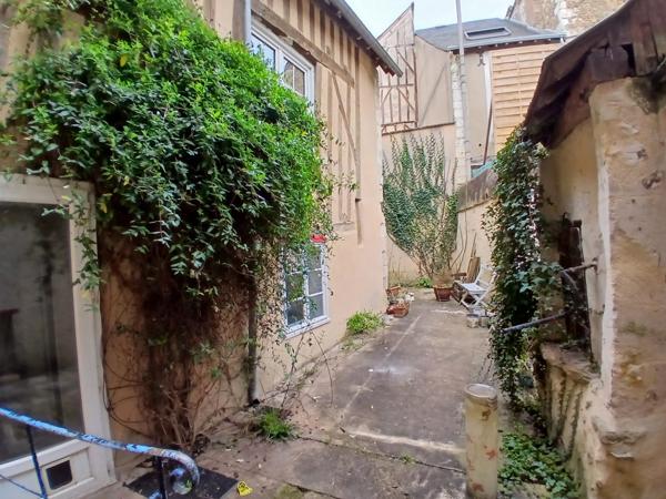 À vendre - Maison, 3 pièces située à Montval-sur-Loir (72500)