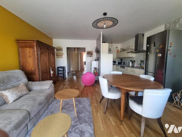 SAINT-MARC SUR MER, appartement T3 en rez-de-jardin avec jardin privatif