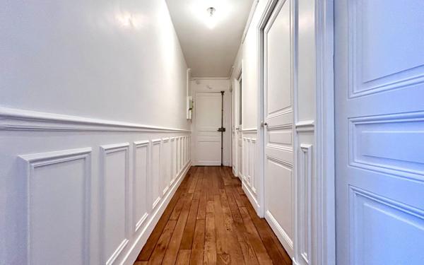 Appartement à louer    2 pièces • 49 m2 Fontenay-sous-Bois