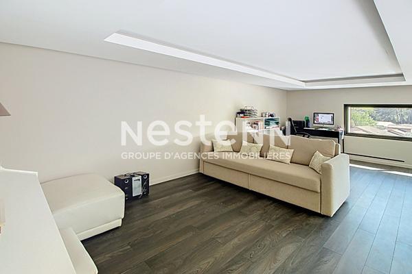 LORGUES - Villa contemporaine d'exception avec prestations haut de gamme