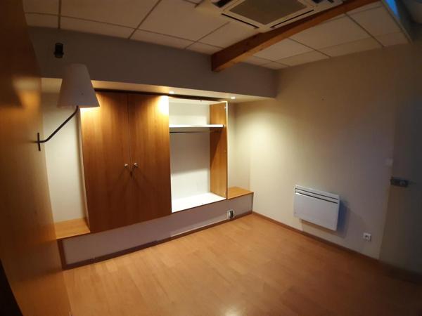 À vendre Local commercial 6 pièces - Saint-dié-des-vosges 88100