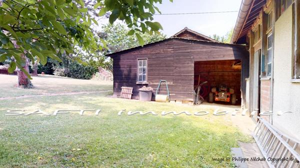 Propriété d’exception à 1 heure de PARIS : 335m2 habitables, 6/7 chambres, piscine, dépendances, parc de 7600m2 + projet d’aménagement sur encore 300m2.