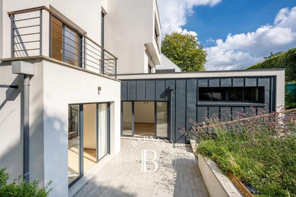 Ville-d'Avray, Maison 6 Chambres -  198 m² à vendre