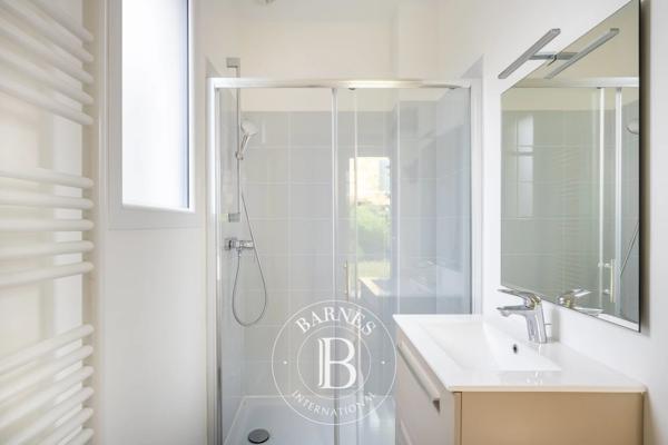 Ville-d'Avray, Maison 6 Chambres -  198 m² à vendre