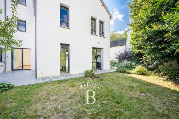 Ville-d'Avray, Maison 6 Chambres -  198 m² à vendre